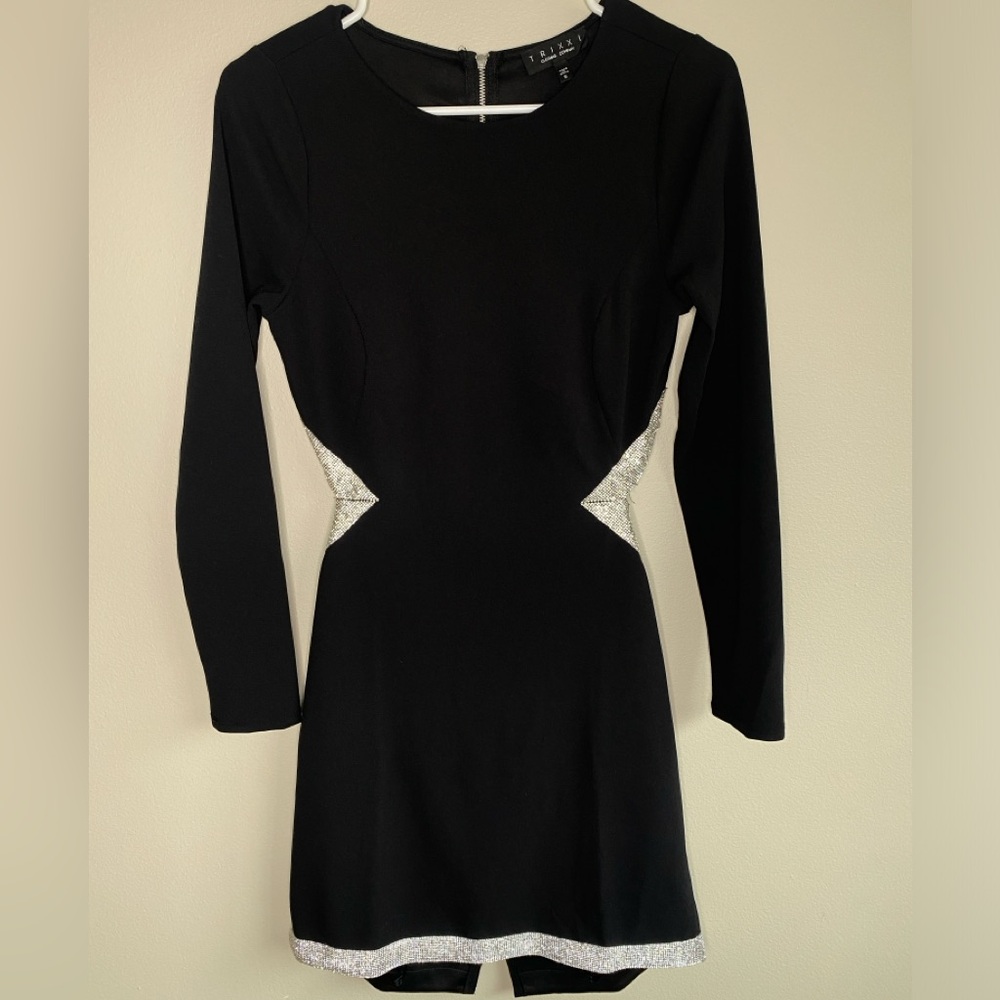 Trixxi long sleeve dress size S